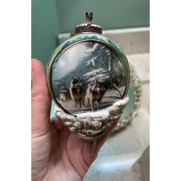 Set of three Bradford exchange hand painted porcelain ornaments - Picture 7 of 7